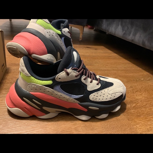 Li-Ning sneaker multi color